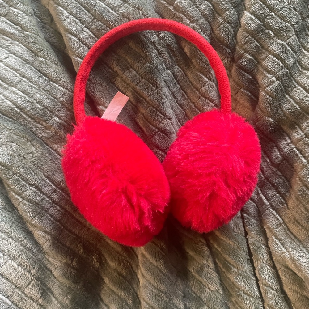 Red earmuffs